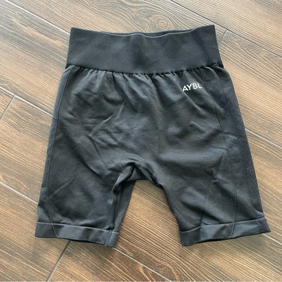 AYBL Balance V2 Seamless Shorts Size Small - Picture 2 of 3